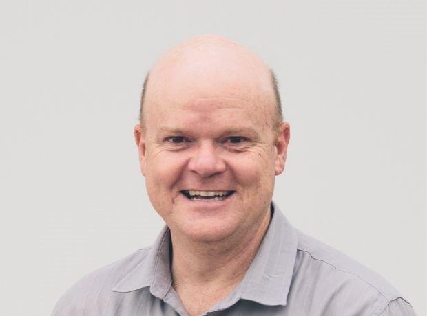 Mr Ian Henderson